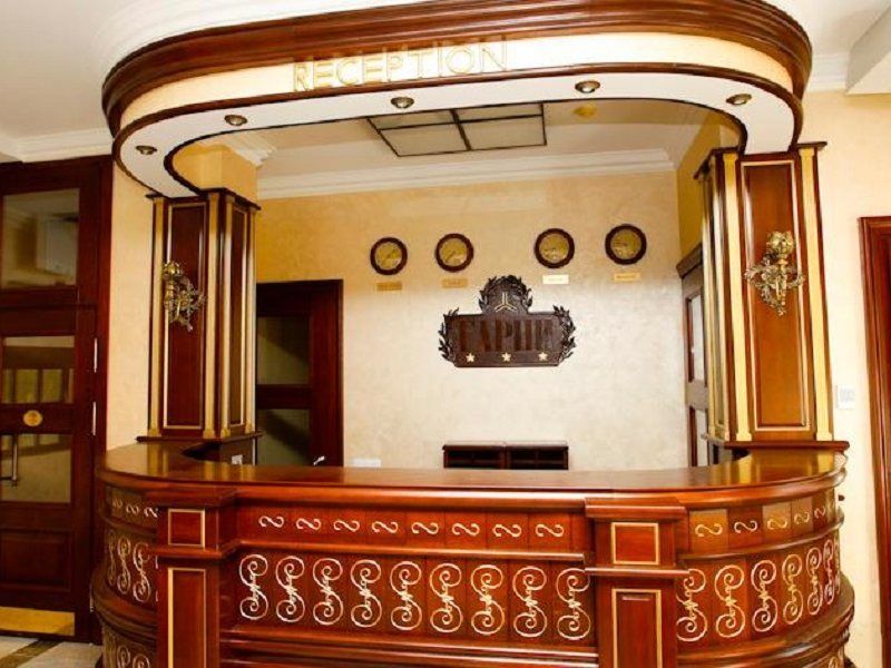 Garni Hotel Минск Екстериор снимка