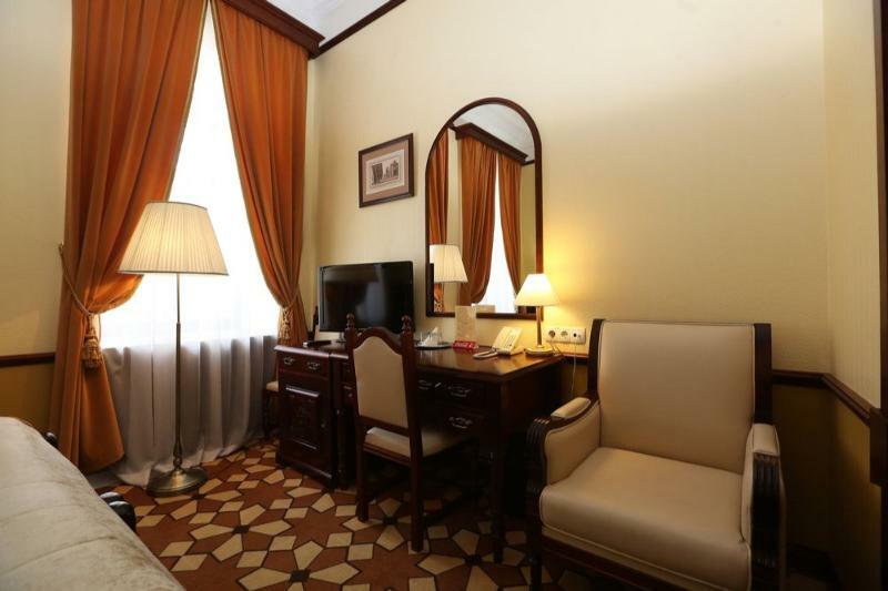 Garni Hotel Минск Екстериор снимка